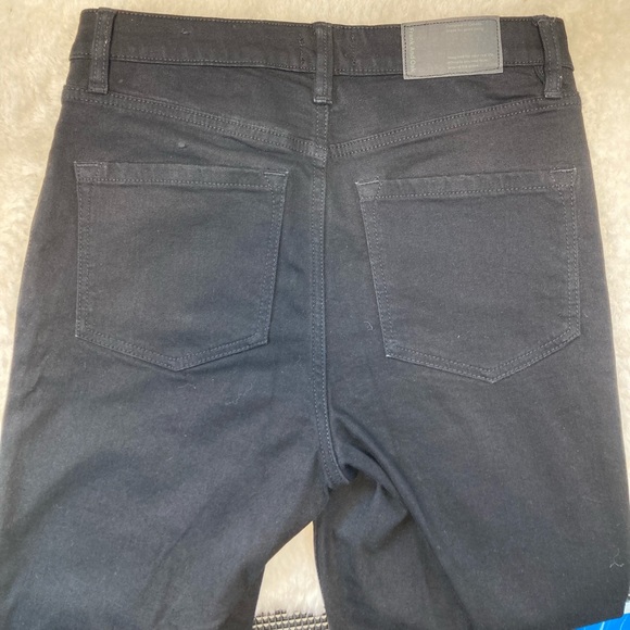NWOT Frank and Oak Debbie Jeans - Picture 3 of 4